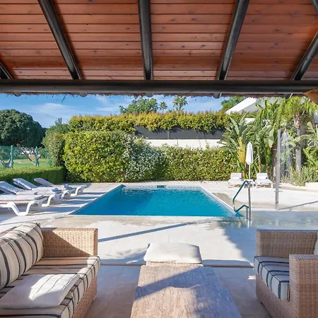 - Naranjos Golf Frontline Villa Marbella