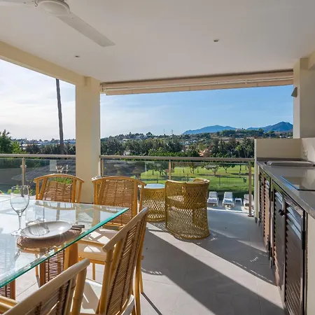 Villa - Naranjos Golf Frontline