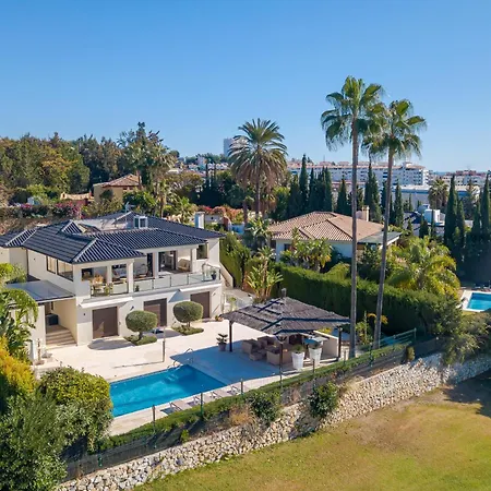 - Naranjos Golf Frontline * Marbella