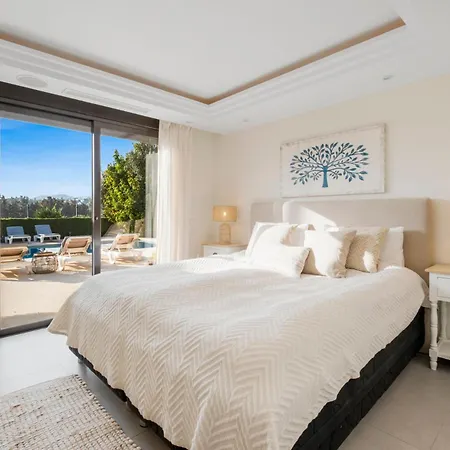 - Naranjos Golf Frontline * Marbella