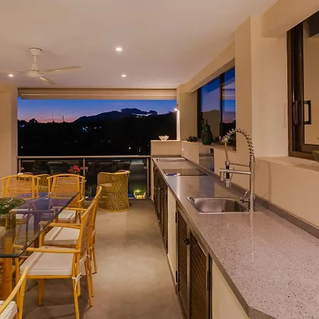 Villa - Naranjos Golf Frontline